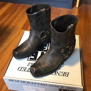 Frye Harness 8R Square Toe Boots Size 7 M Smoke Made In USA